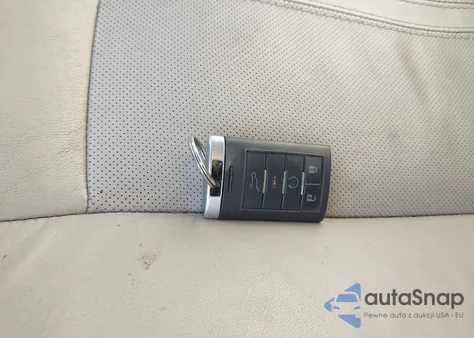 2010 Cadillac Srx Turbo Premium из США, поврежденный, VIN 3GYFNKE41AS642637